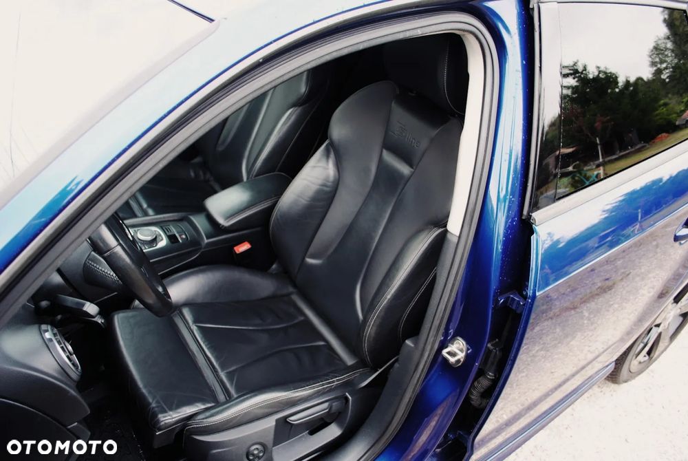Audi A3 Sportback 2.0 TDI S line Sportpaket - 15