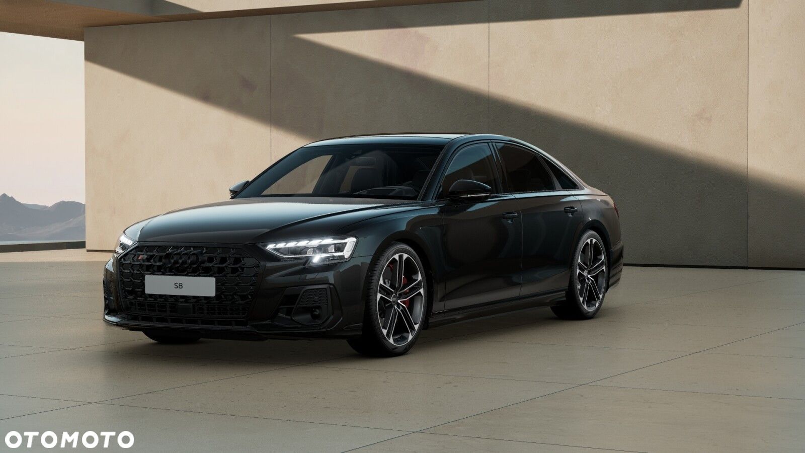 Audi S8 - 1