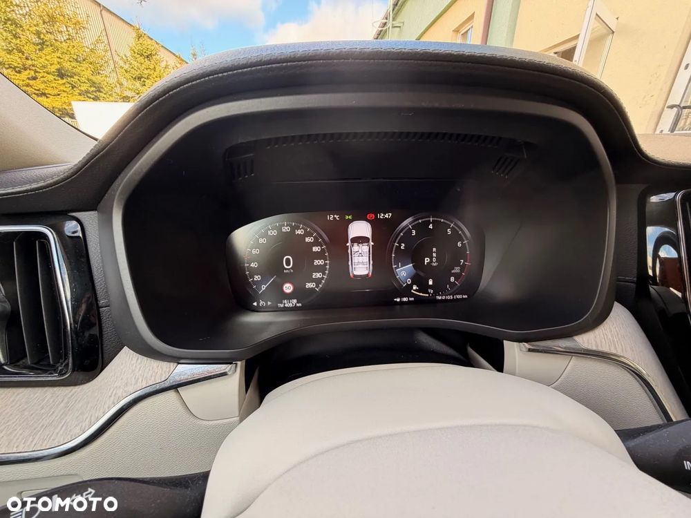 Volvo XC 60 B5 B AWD Inscription - 5
