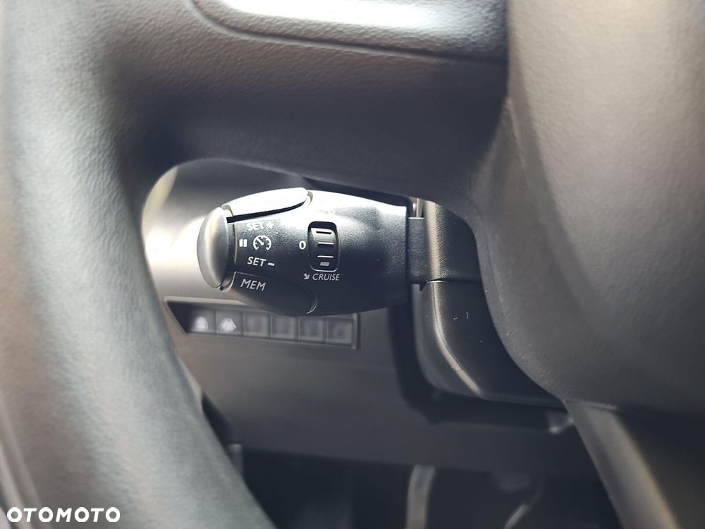 Toyota Proace City Verso Long 1.5 D-4D Business - 14