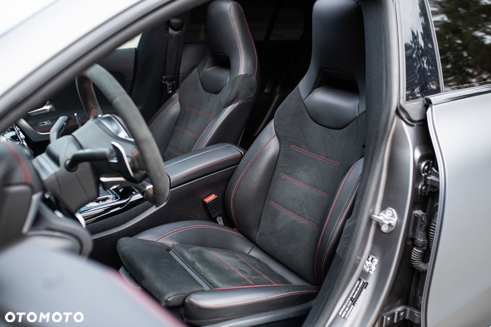 Mercedes-Benz CLA AMG 45 S 4-Matic 8G-DCT - 20
