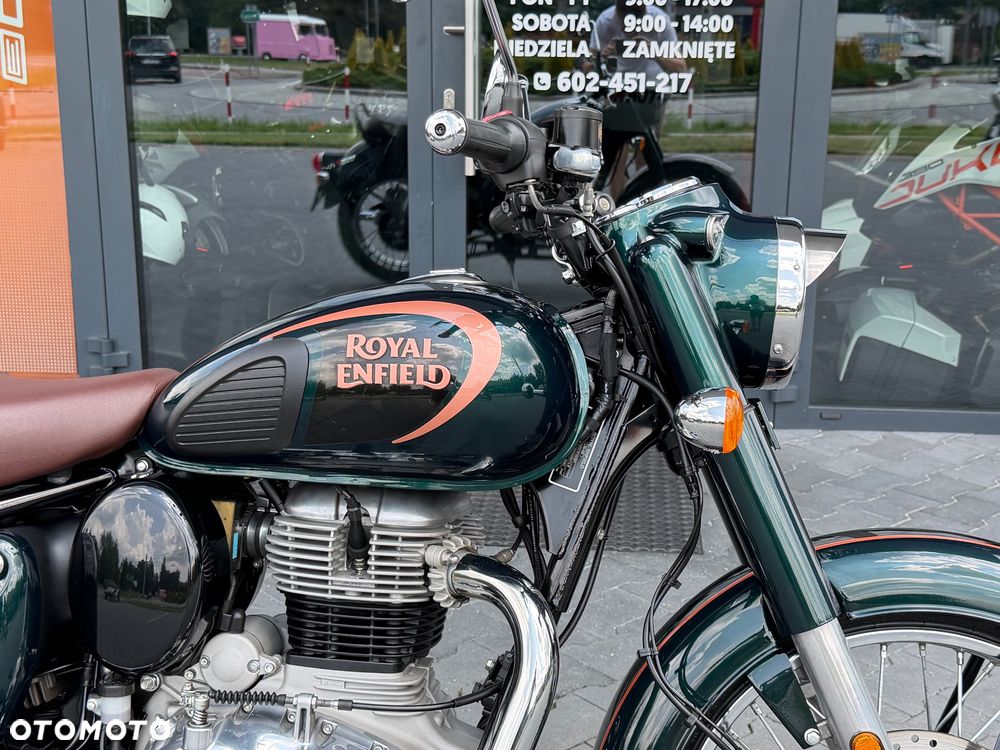 Royal Enfield Classic - 9