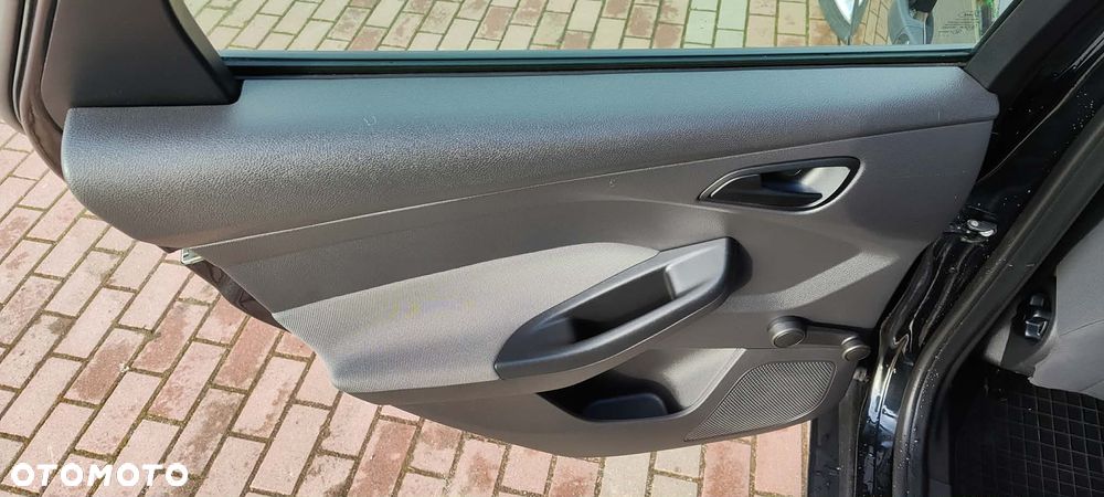 Ford Focus - 20