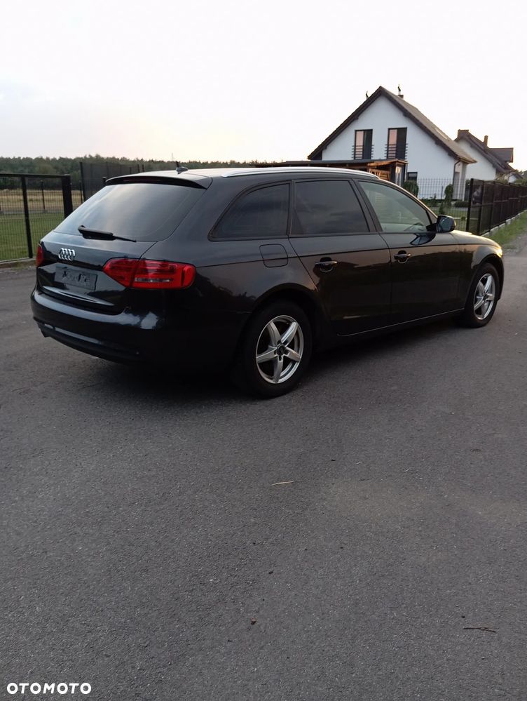 Audi A4 Avant - 12