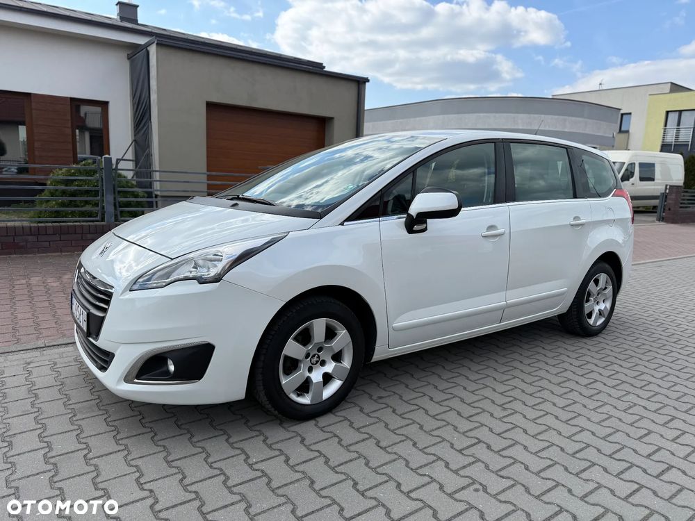 Peugeot 5008 - 15