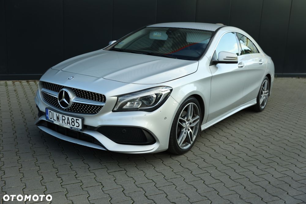 Mercedes-Benz CLA 200 7G-DCT AMG Line - 13