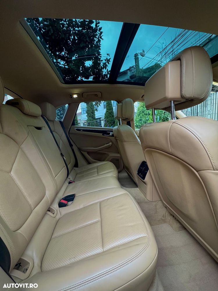 Porsche Macan 3.0 PDK S - 12