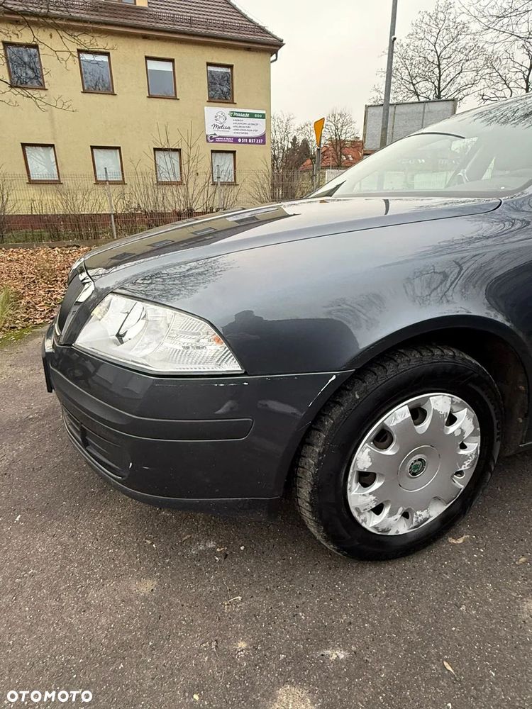 Skoda Octavia 1.6 - 7