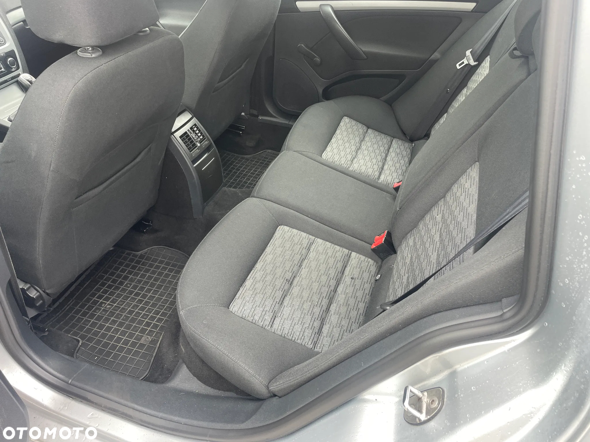 Skoda Octavia 1.6 TDI Active - 12
