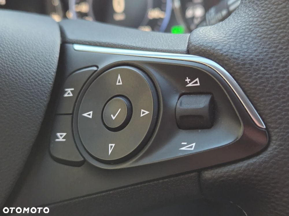 Opel Insignia 2.0 CDTI Elegance S&S - 24