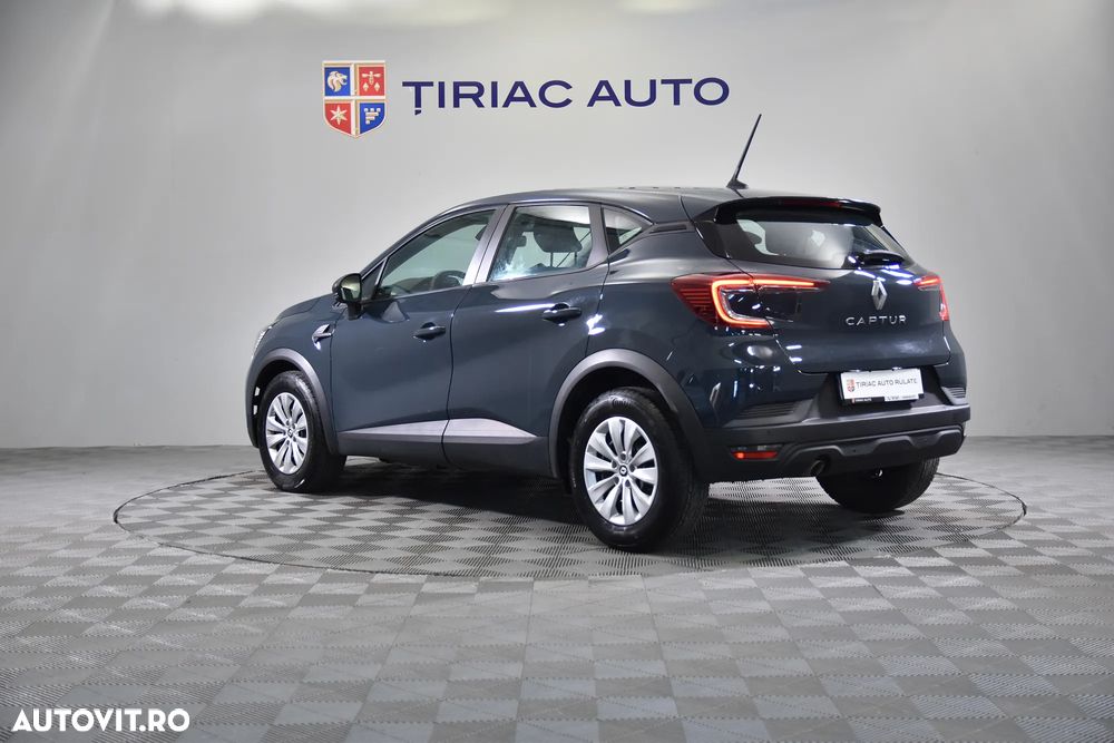 Renault Captur - 4