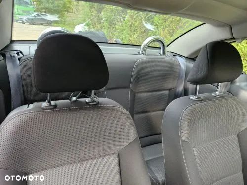 Peugeot 207 CC - 8