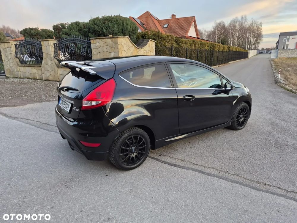 Ford Fiesta 1.25 Platinium X - 16