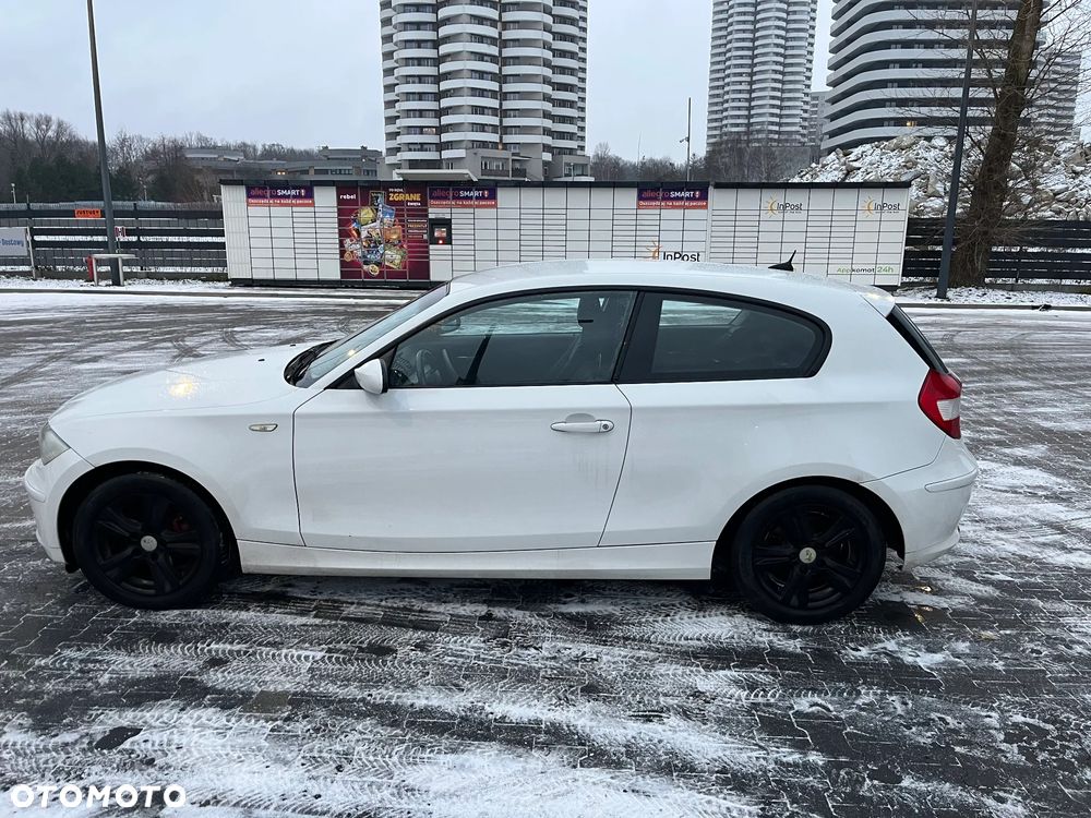 BMW Seria 1 116I 2007 photo 4