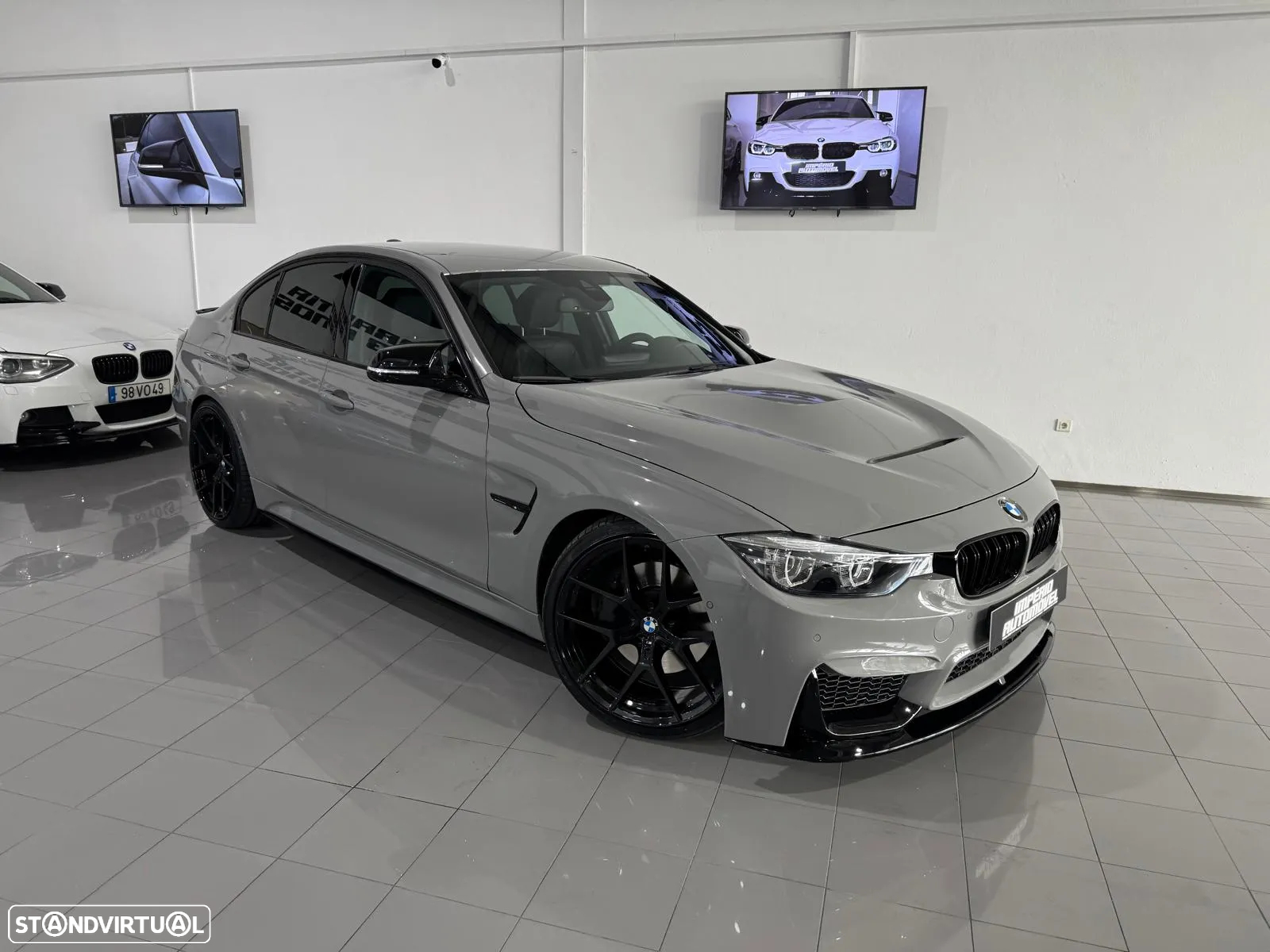 BMW 335 i Sport-Aut. - 18