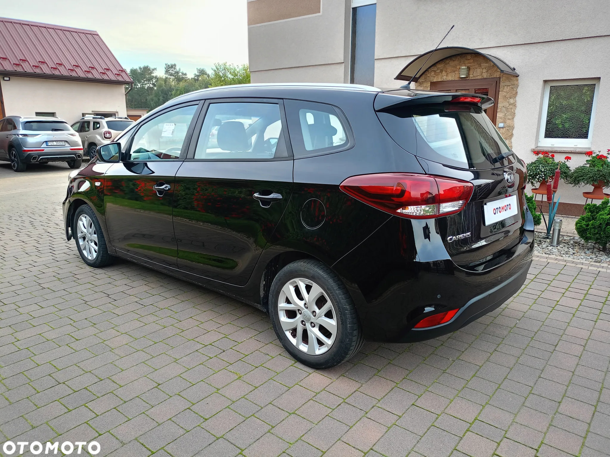 Kia Carens 1.7 CRDi XL 7os - 3