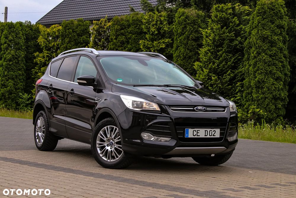 Ford Kuga 2.0 TDCi 2x4 Titanium - 11