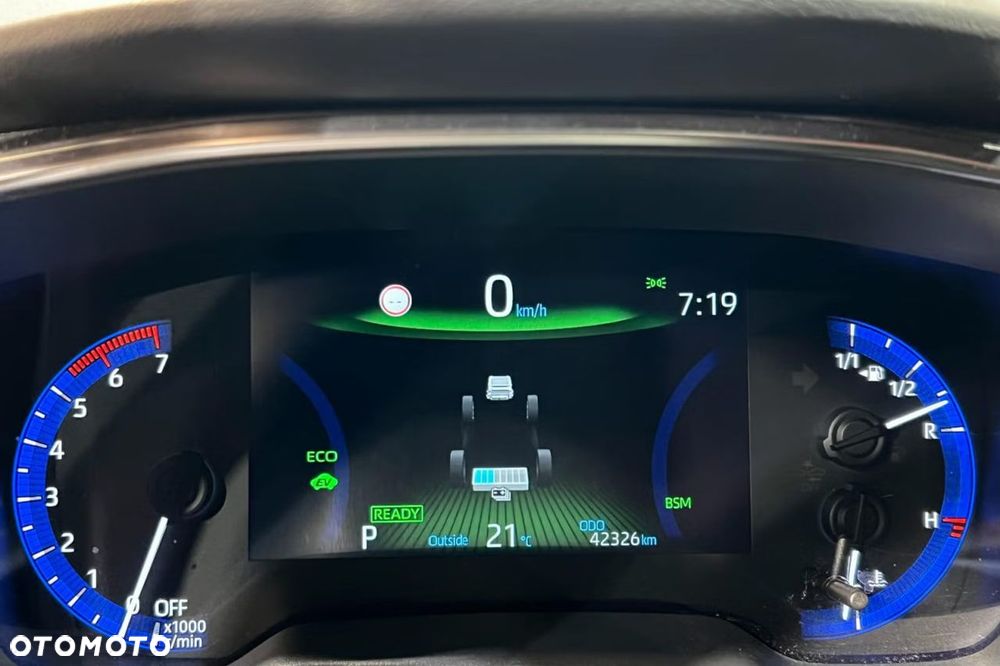 Toyota Corolla 1.8 Hybrid Trek - 13