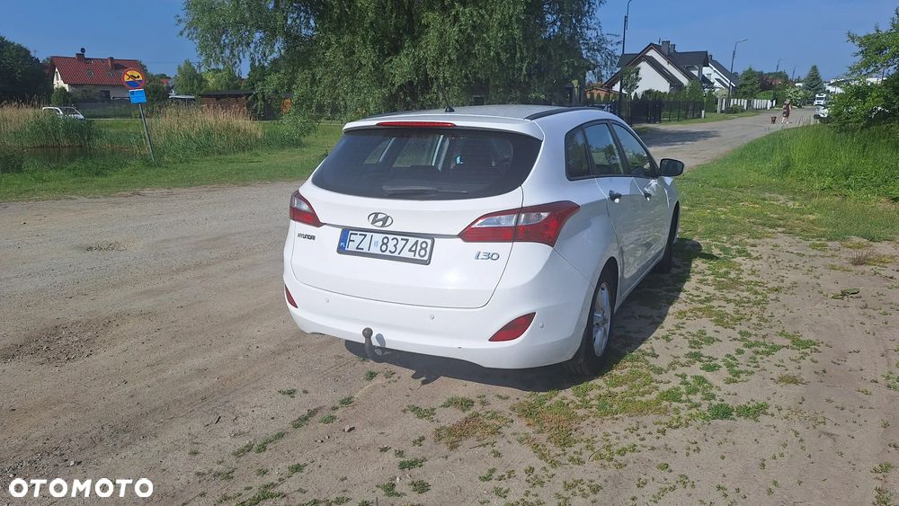 Hyundai i30 1.6 CRDi Classic - 8