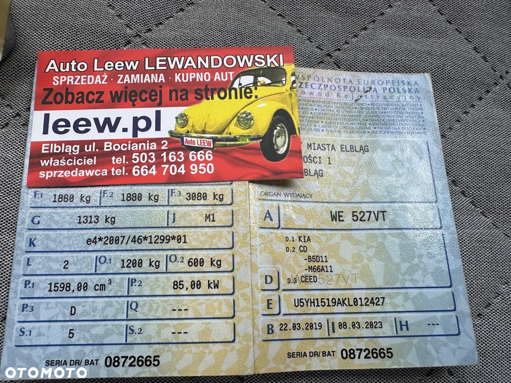 Kia Ceed 1.6 CRDi SCR L - 38