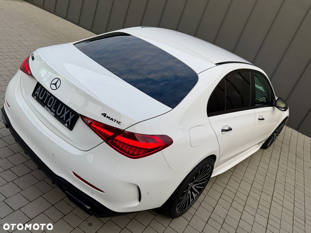 Mercedes-Benz Klasa C 300 mHEV 4-Matic AMG - 15