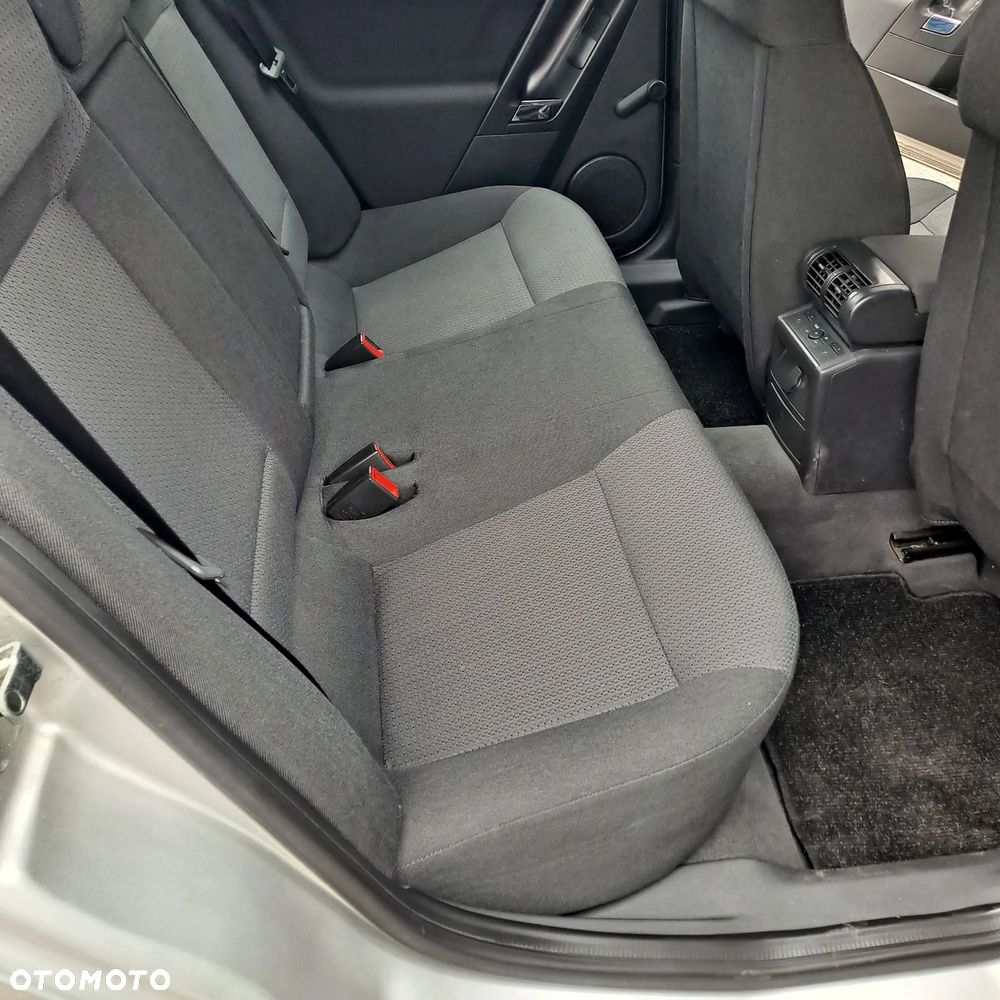 Opel Vectra 1.8 - 15