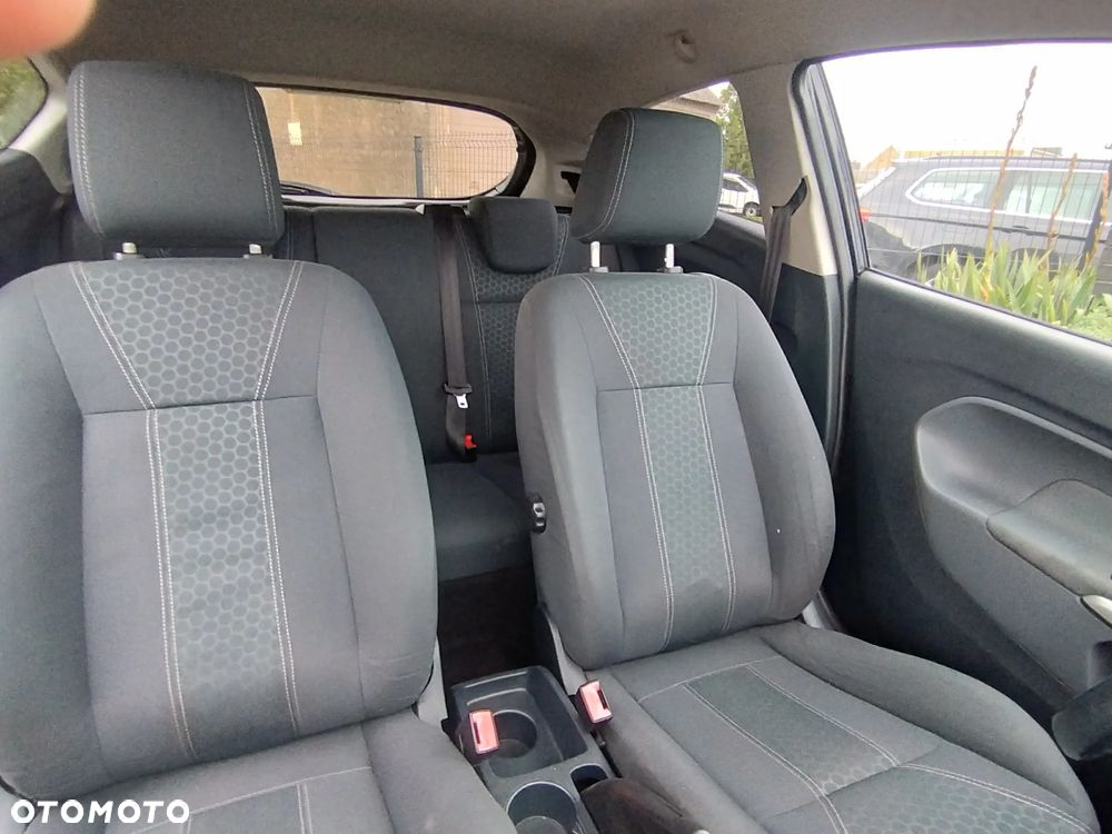 Ford Fiesta 1.25 Titanium - 40