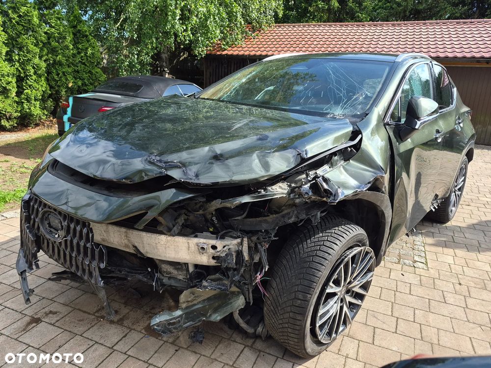 Lexus NX 350h Omotenashi AWD - 4