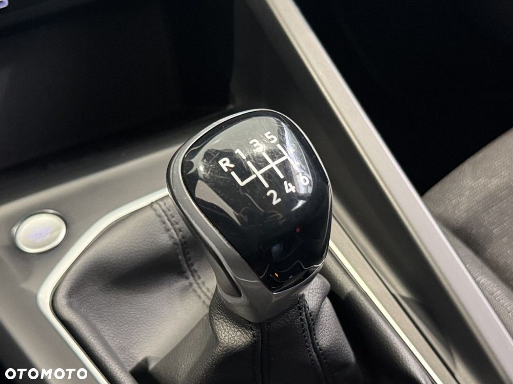 Volkswagen Golf 1.5 TSI EVO Life - 26