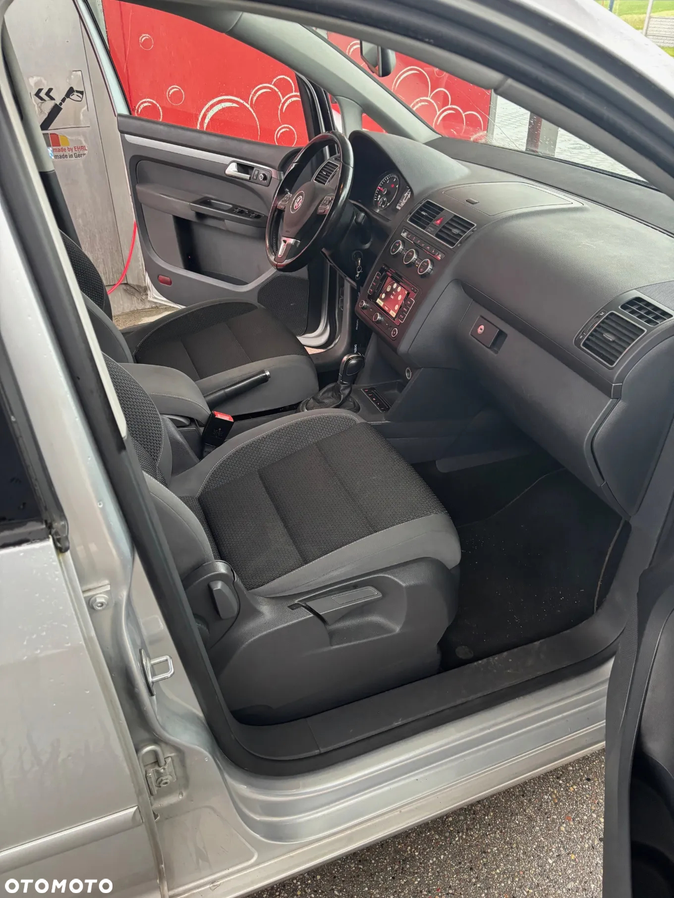 Volkswagen Touran 1.6 TDI DPF Comfortline DSG - 13
