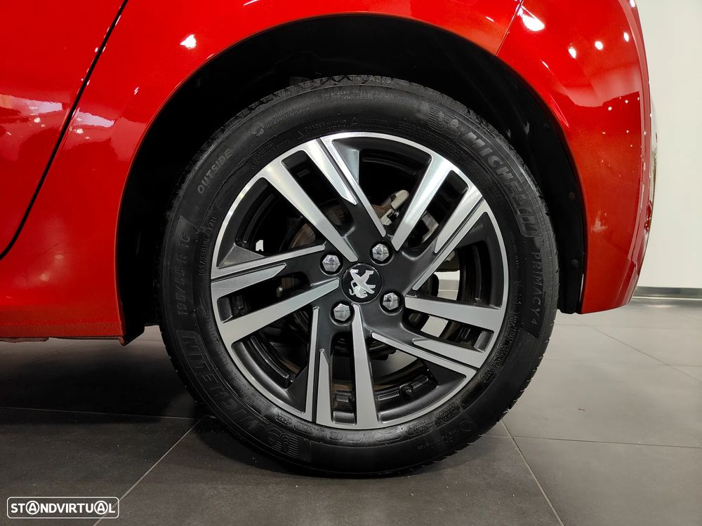 Peugeot 208 1.2 PureTech Allure EAT8 - 28