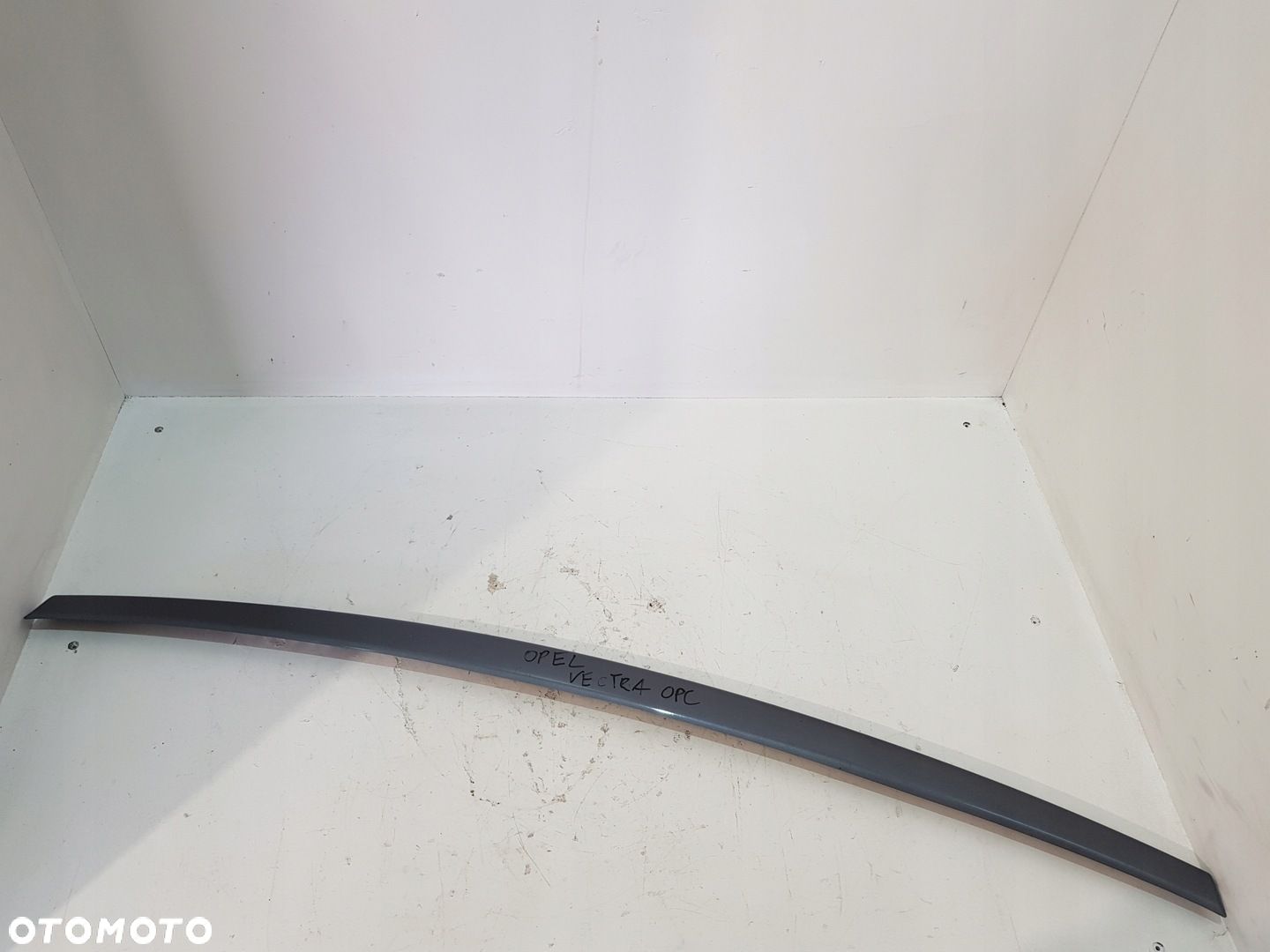 LOTKA KLAPY BAGAŻNIKA 13146576 OPEL VECTRA C EU OPC - 1