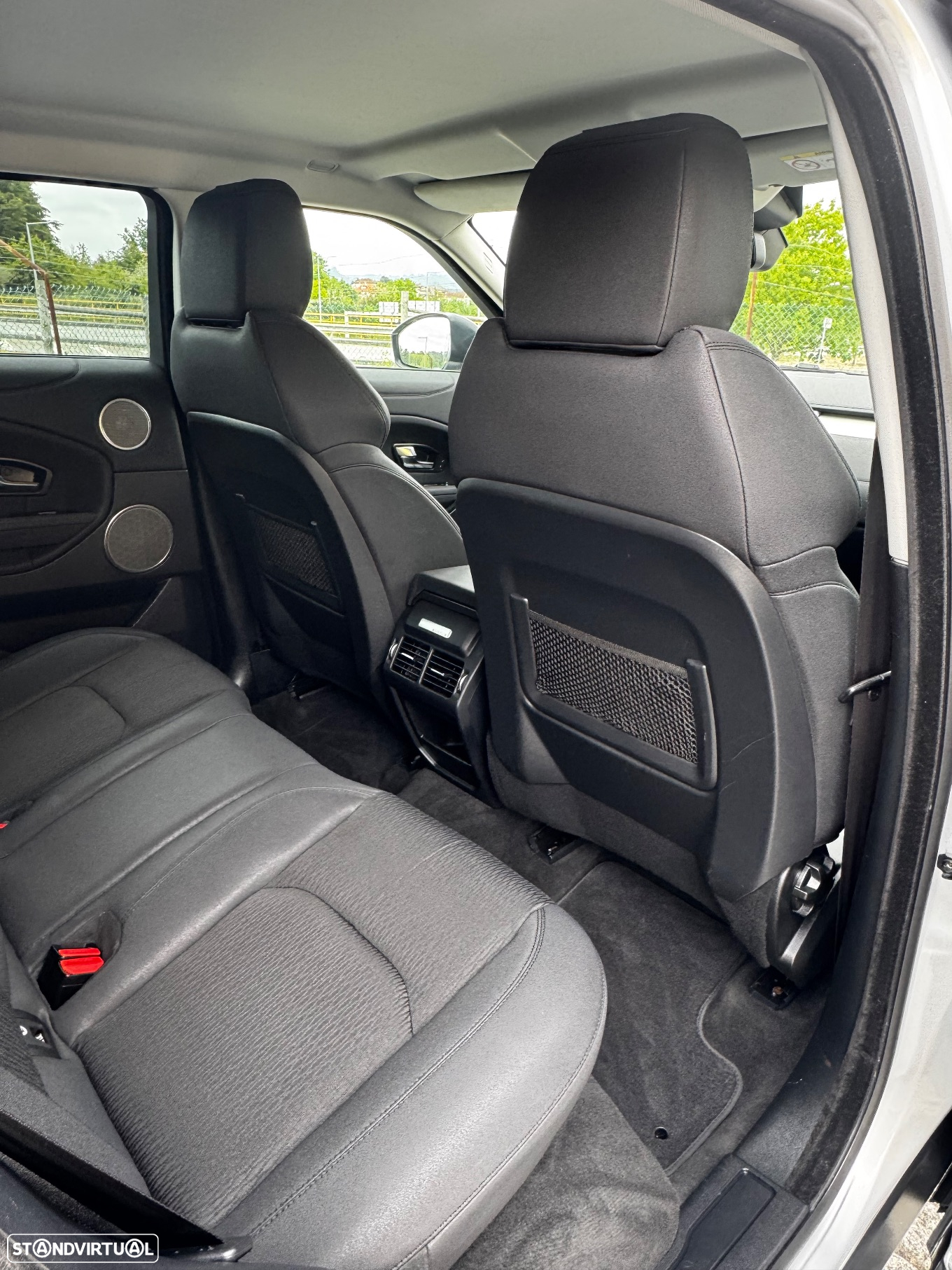 Land Rover Range Rover Evoque 2.0 eD4 SE - 19