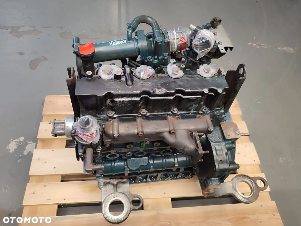 Kubota V2607-CR-TI-E5 silnik - 9