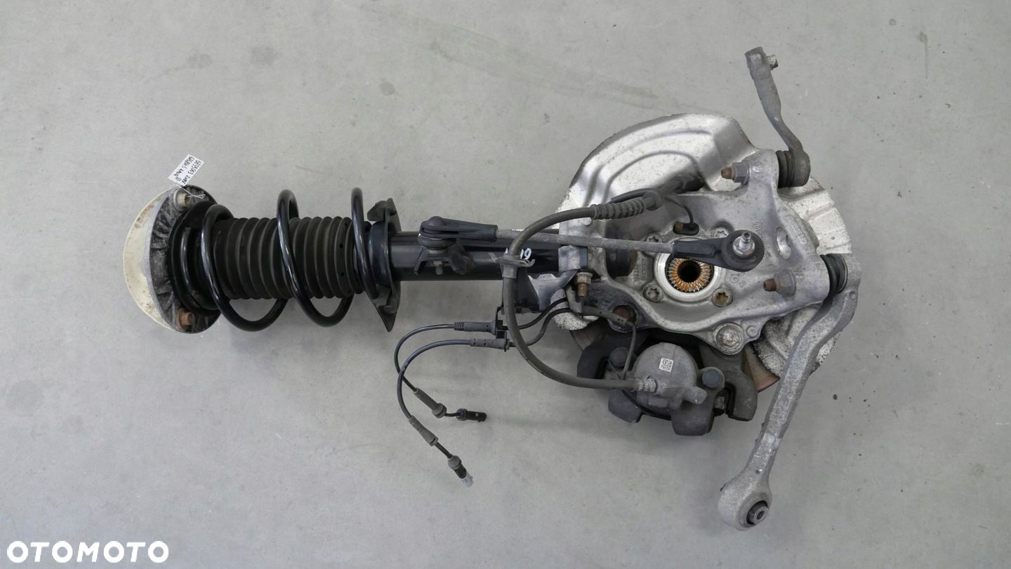 BMW F32 F33 F36 428 PIASTA ZWROTNICA PRZEDNIA LEWA McPERSON XDRIVE 6859003 - 2