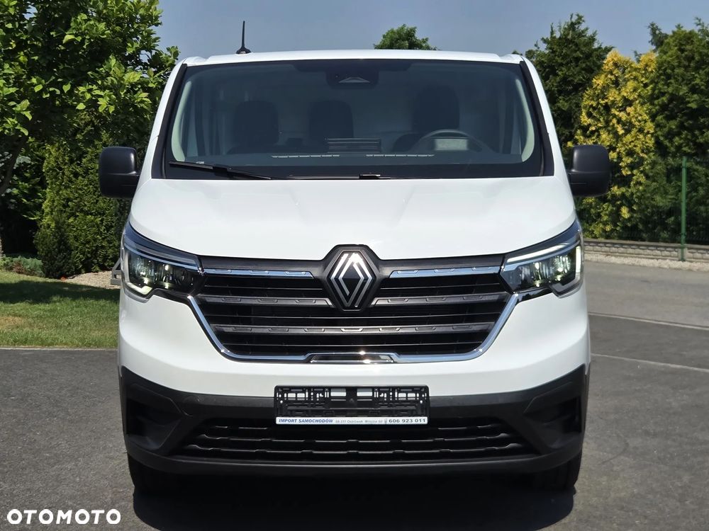 Renault TRAFIC - 2