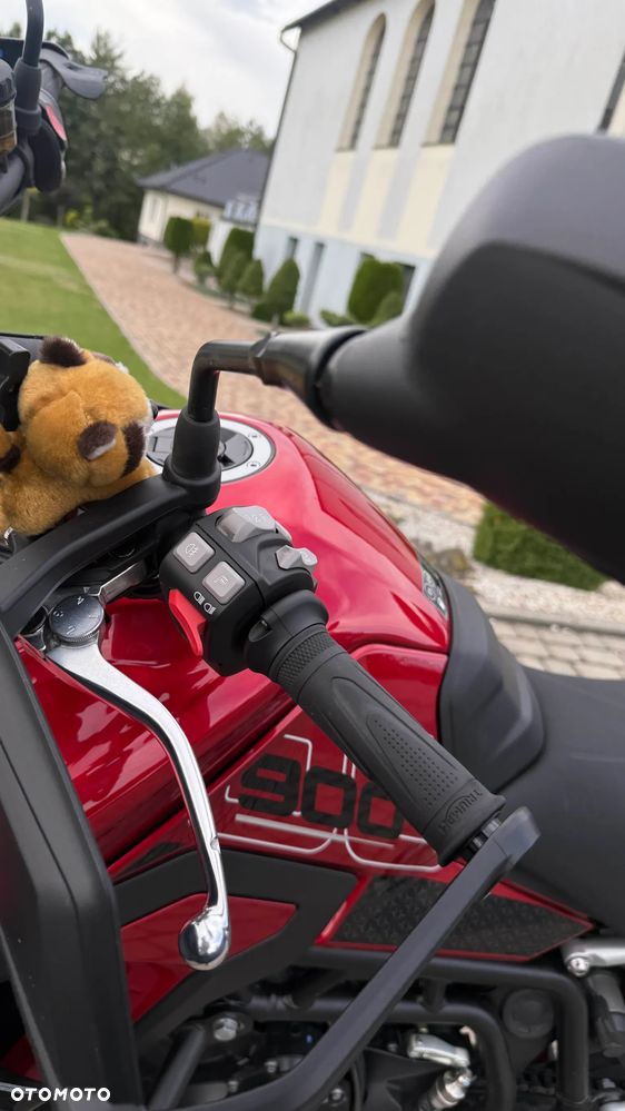Triumph Tiger - 16
