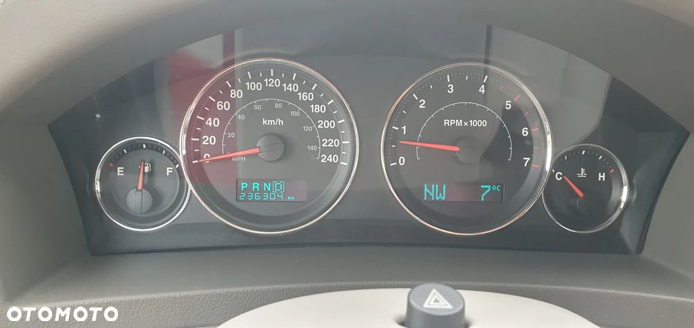 Jeep Grand Cherokee 3.0 CRD Overland - 32