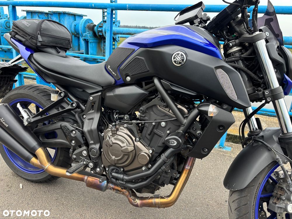 Yamaha MT - 6