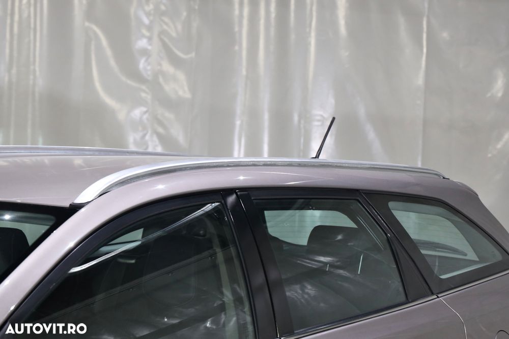 Toyota Auris 1.8 L VVT-i Hybrid Luna - 28