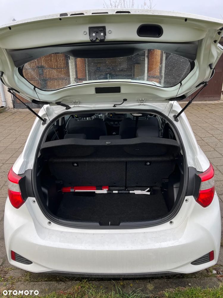 Toyota Yaris 1.0 Active - 5