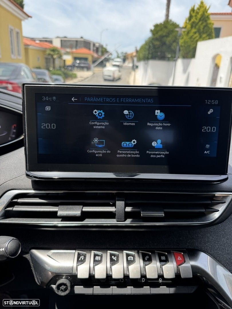 Peugeot 3008 1.2 PureTech Allure EAT8 - 22