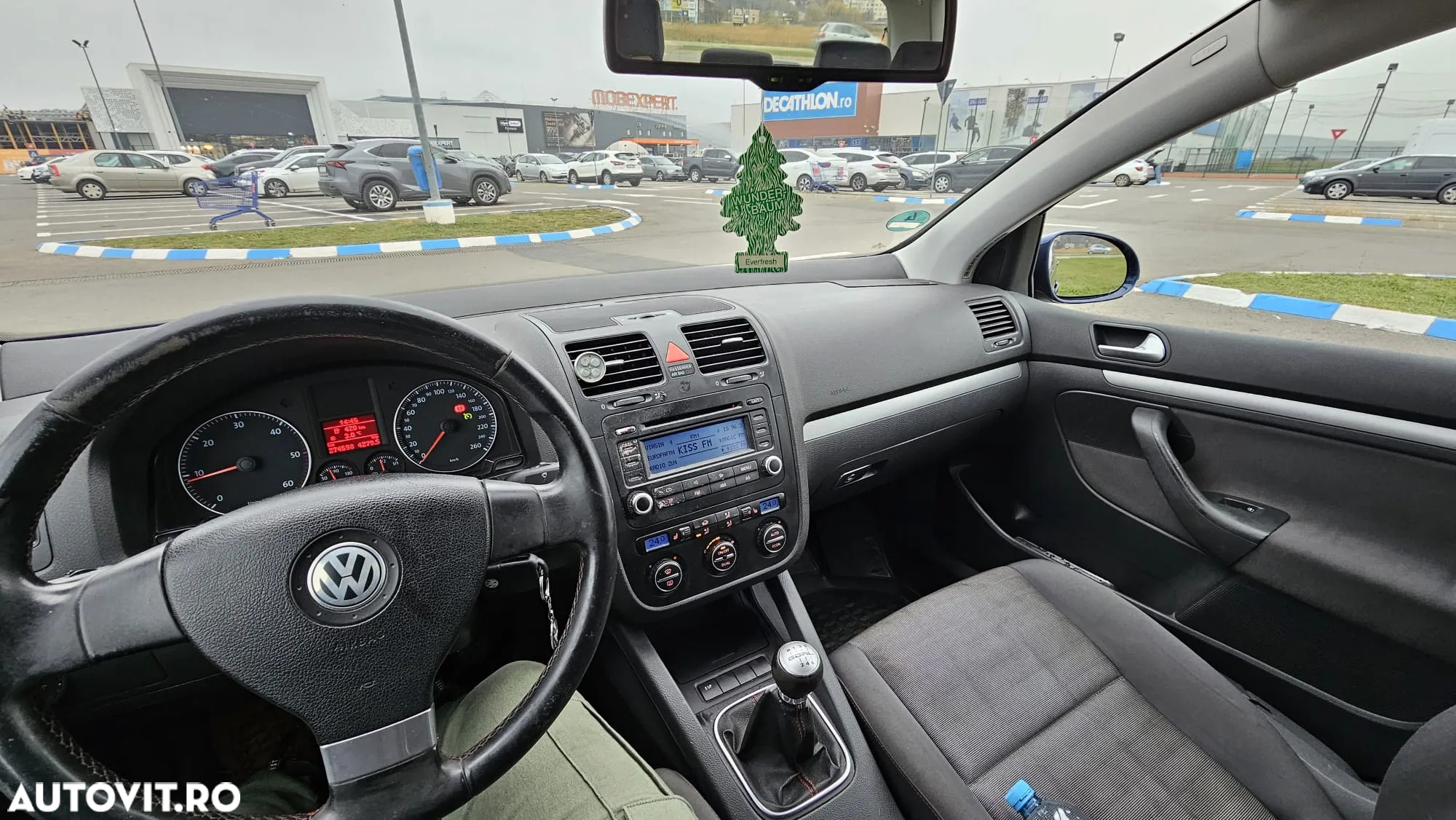Volkswagen Golf 1.9 TDI BlueMotion Comfortline - 13