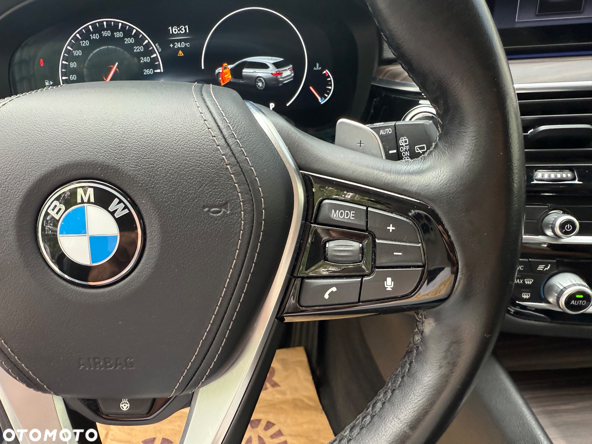 BMW Seria 5 520d Luxury Line sport - 18
