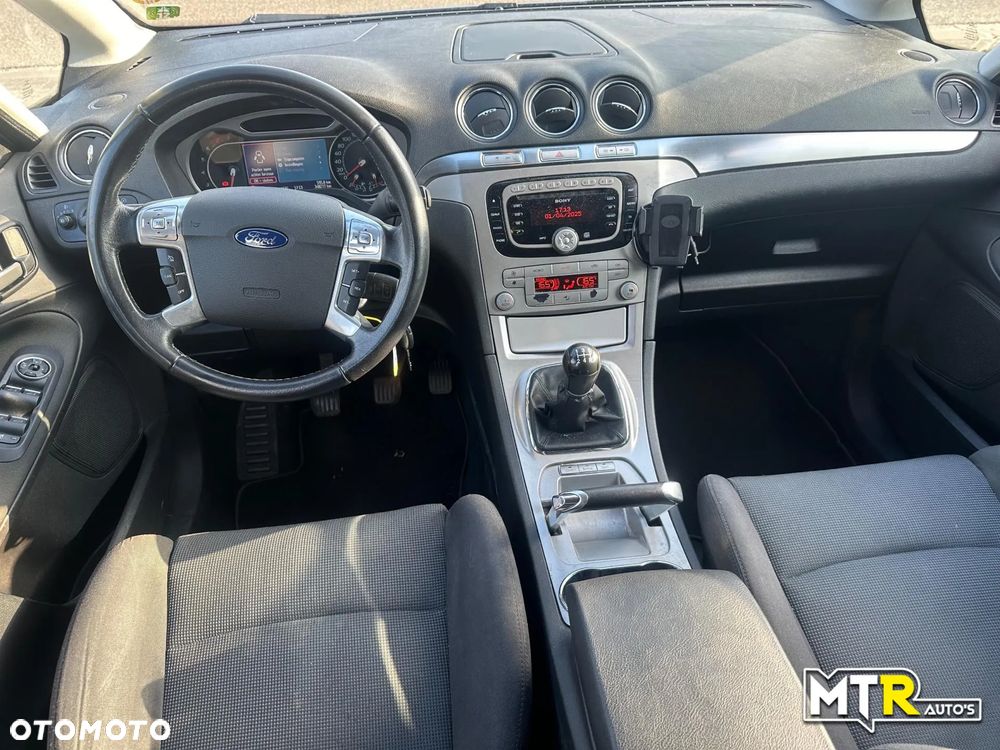 Ford S-Max 2.0 Titanium - 31