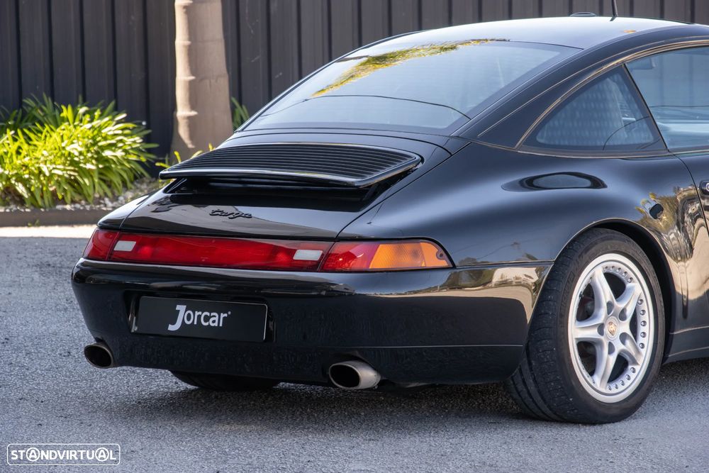 Porsche 911 (993) - 10