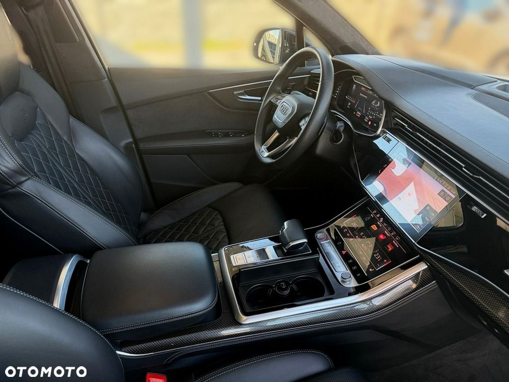 Audi SQ7 - 24