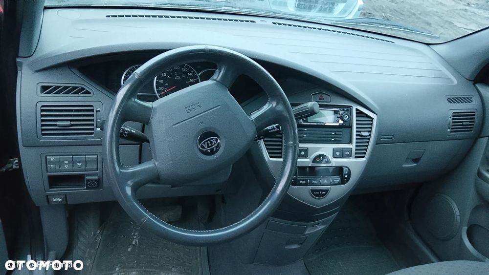 KIA CARENS BENZYNA - 6