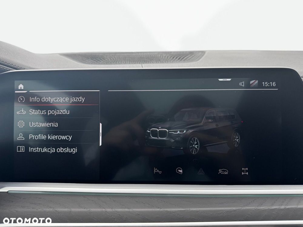 BMW X7 - 25