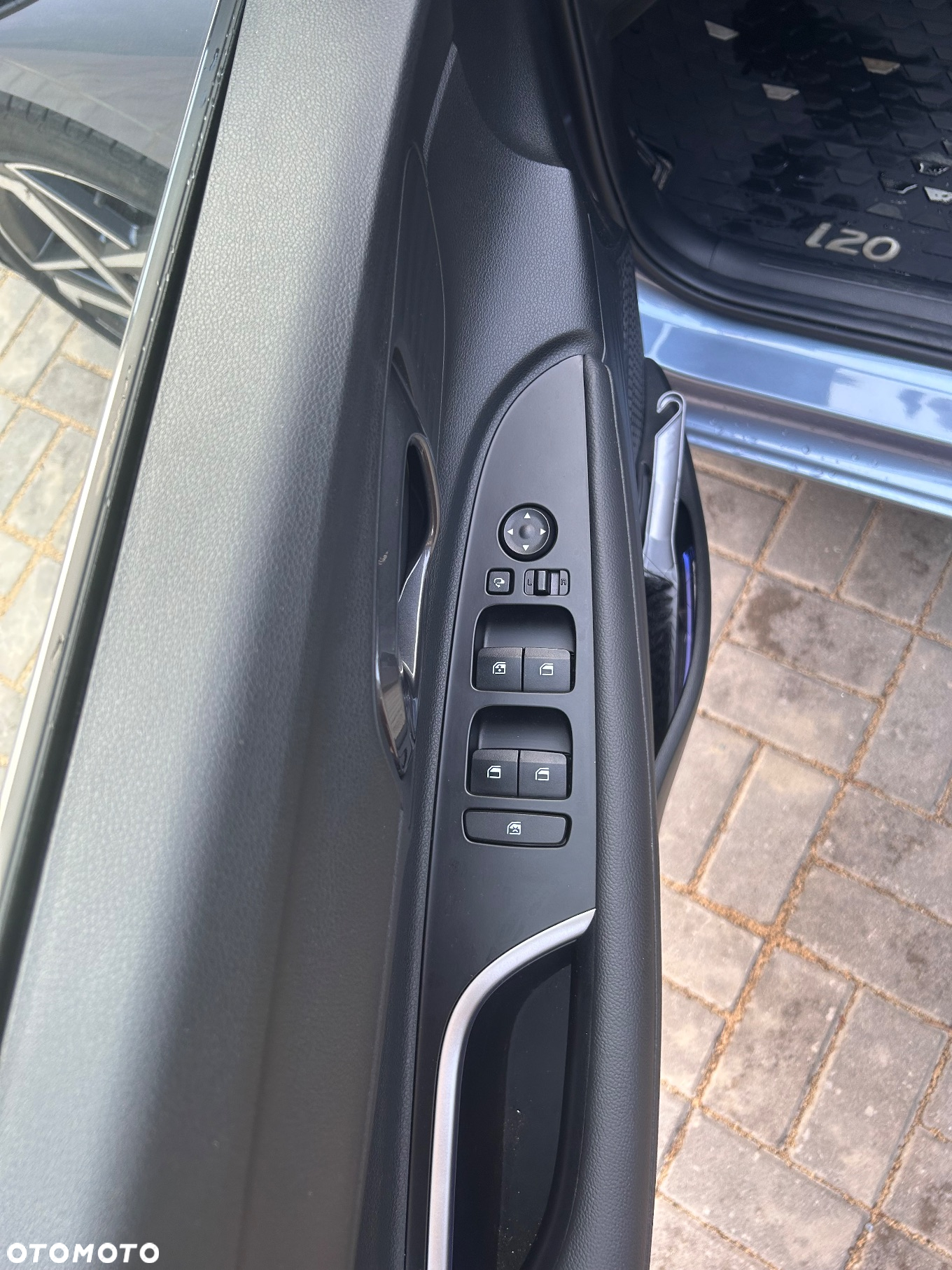 Hyundai i20 1.0 T-GDi Smart DCT - 14